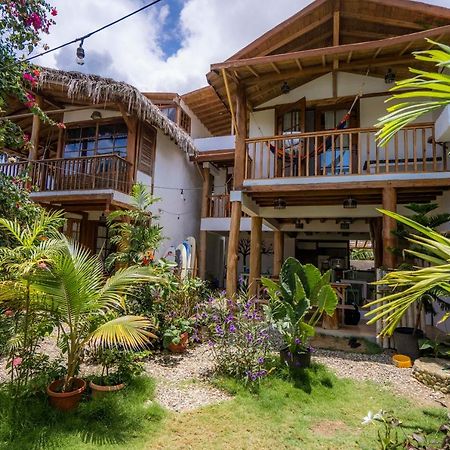 Ganso & Buho Hotell Ayampe Exteriör bild